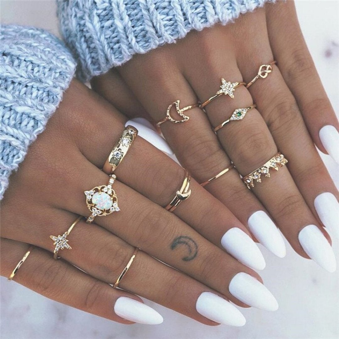 Julia | Unique Premium Package of 8 to 12 Rings