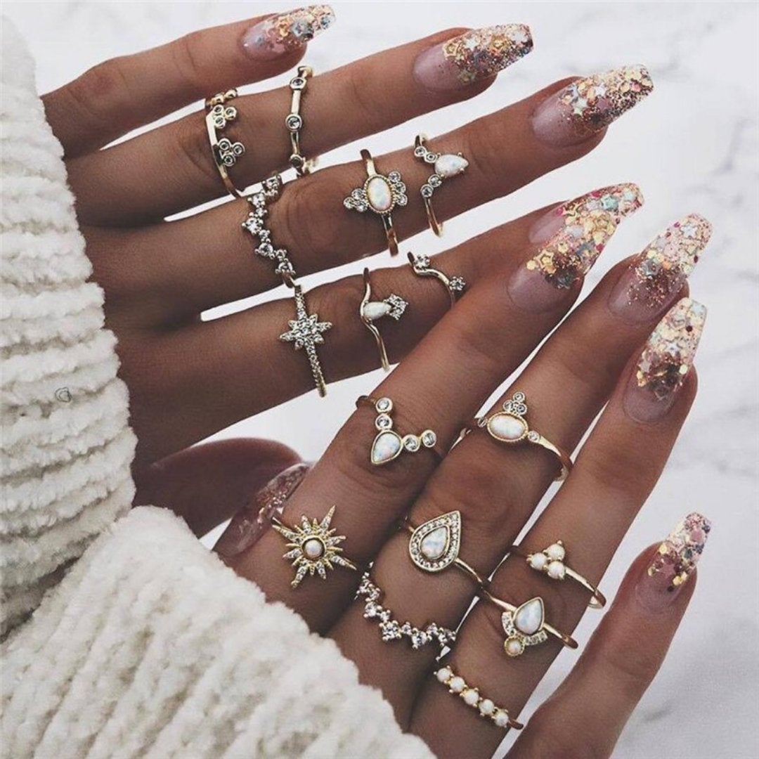 Julia | Unique Premium Package of 8 to 12 Rings