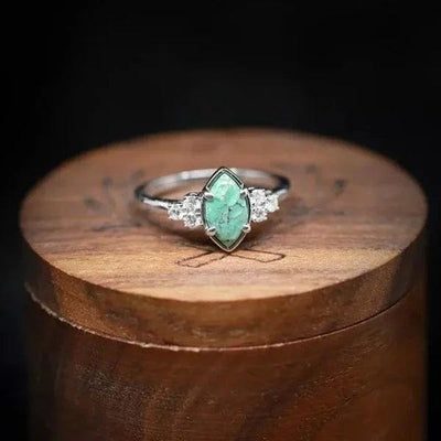 Isabel | Natural turquoise diamond ring