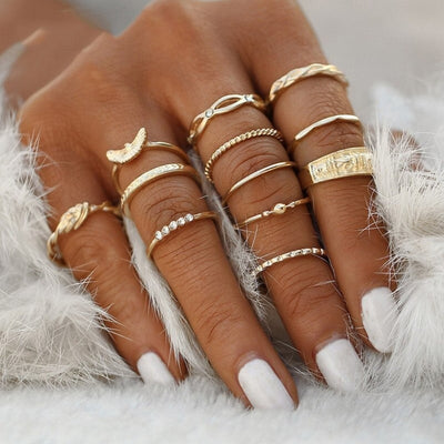 Julia | Unique Premium Package of 8 to 12 Rings