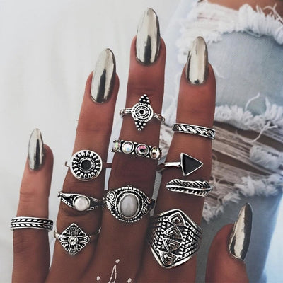Julia | Unique Premium Package of 8 to 12 Rings