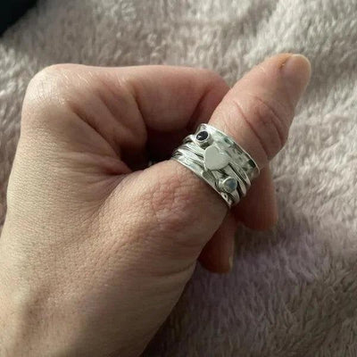 Eva | Heart Spinner Ring