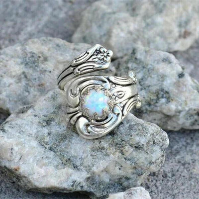 Norma | Adjustable white opal spoon ring