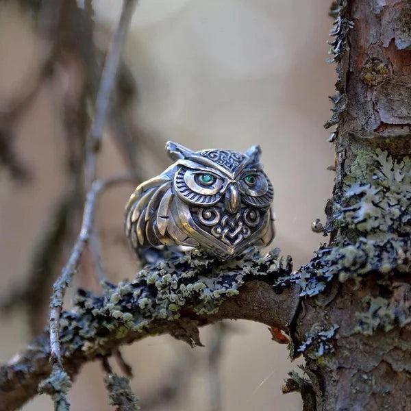 Karla | Owl Emerald Ring