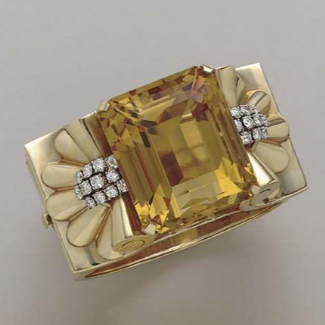Mara | Vintage Warm Crystal Gold Ring