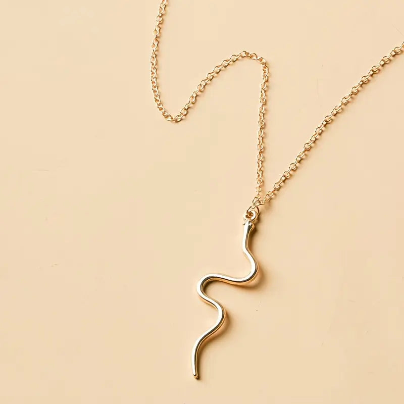 Estefanía | Minimalist snake print chain