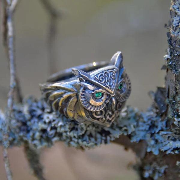 Karla | Owl Emerald Ring