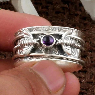 María | Purple Bee Gemstone Meditation Ring