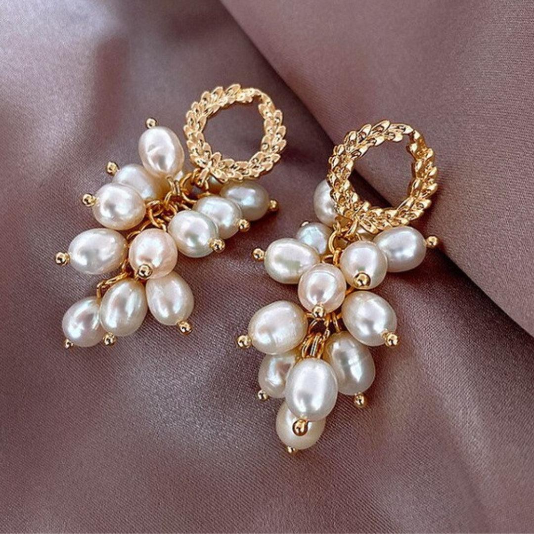 Cristina | Luxury earrings with pearls set in gold