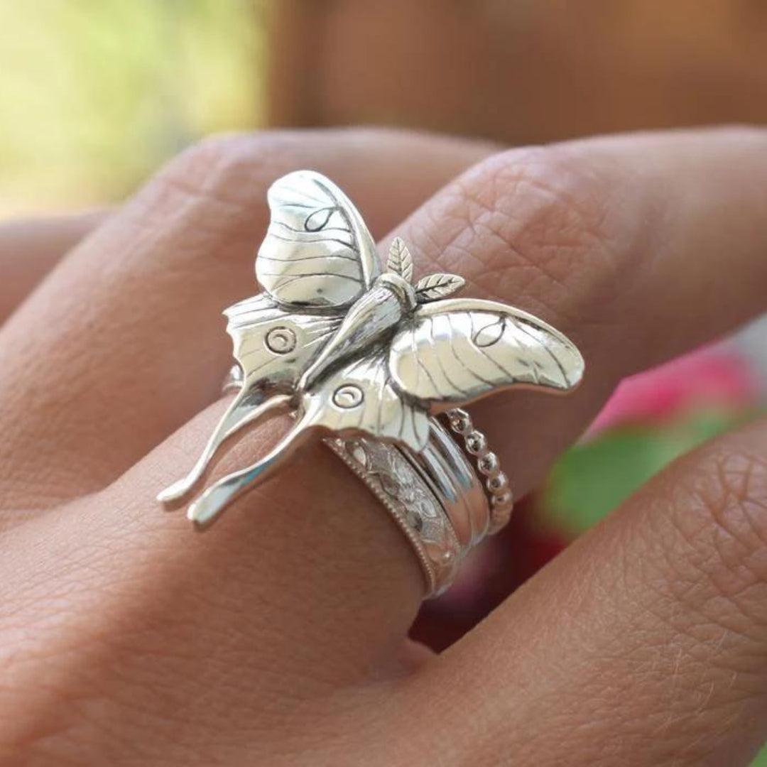 Otilia | Butterfly ring