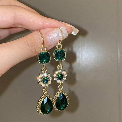 Octavia | Luxury vintage green crystal earrings