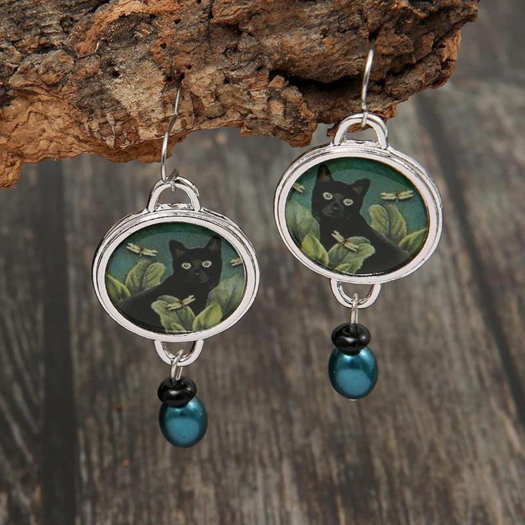 Zenaida | Silver acrylic cat earrings