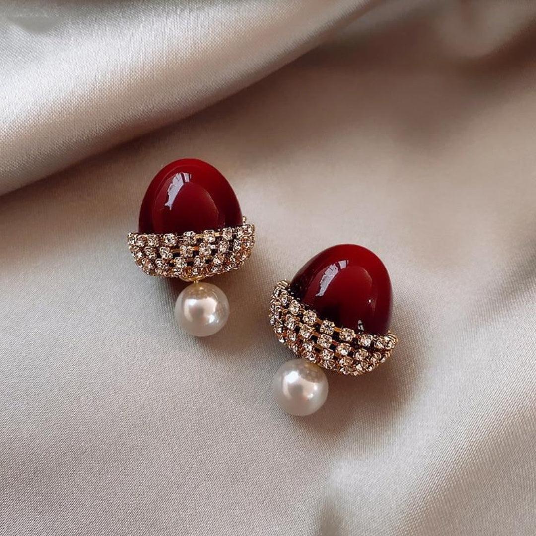 Natacha | Red hazelnut earrings with pearls