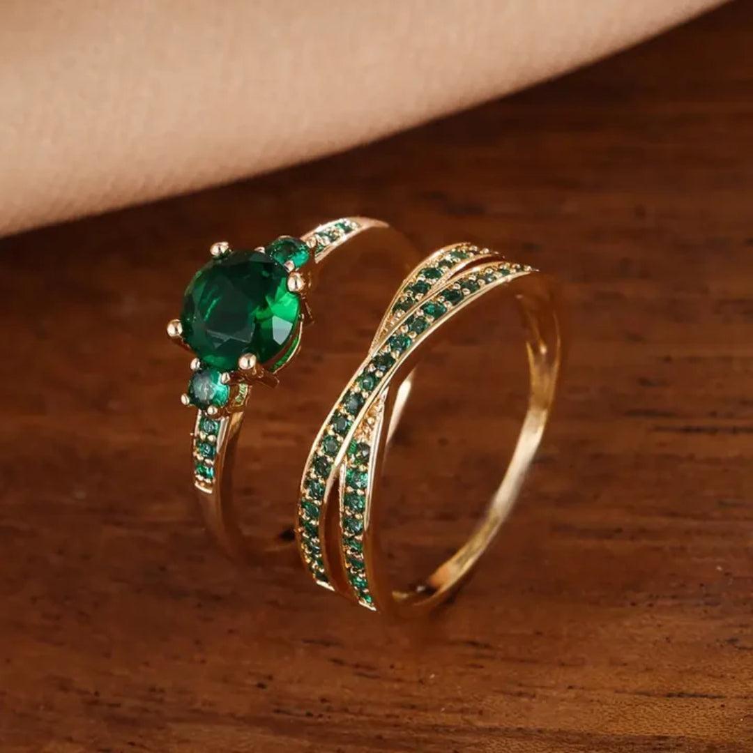 Yessica | Elegant green gold rings