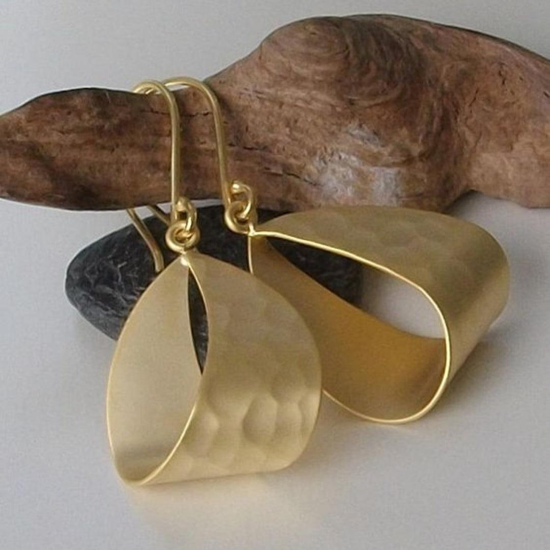 Jimena | Vintage gold-plated earrings