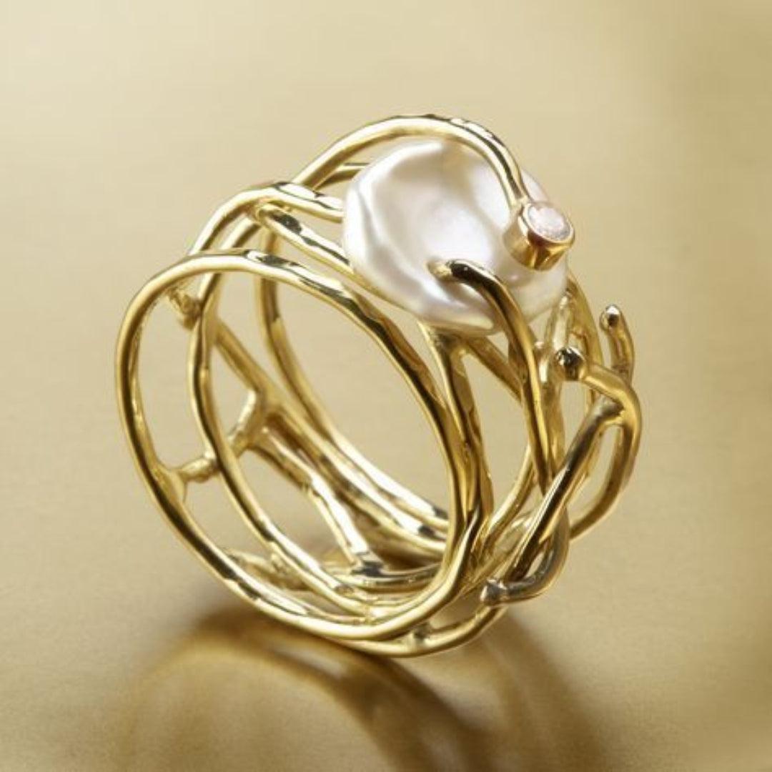 Paloma | Vintage-style gold and pearl thin ring