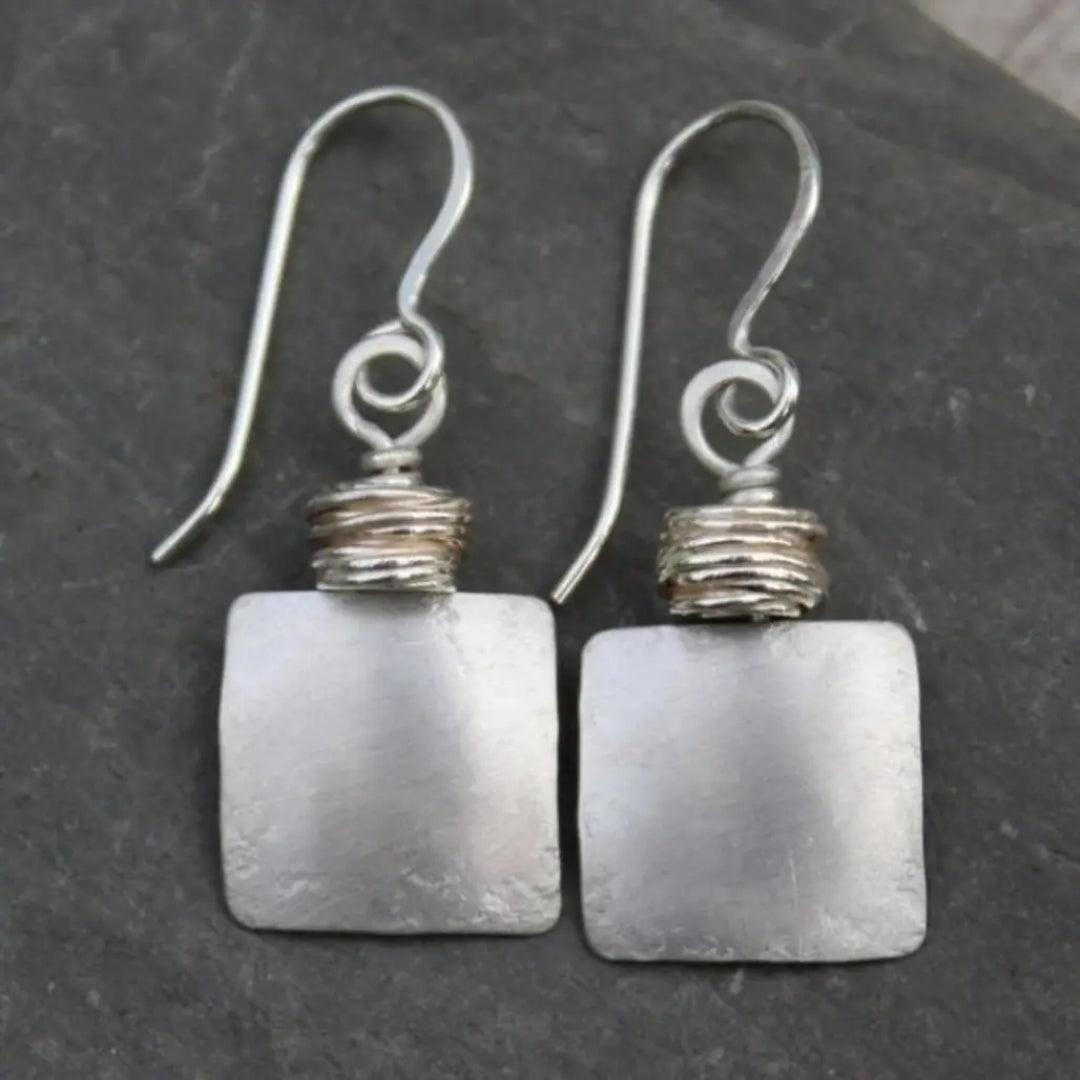 Isabel | Vintage silver square earrings