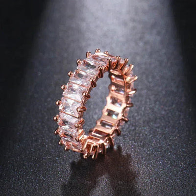 Clarisa | Luxury zirconia ring in gold and silver