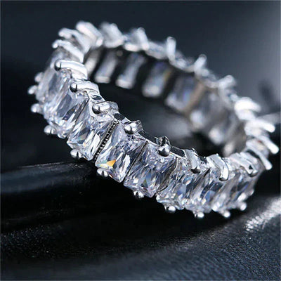 Clarisa | Luxury zirconia ring in gold and silver