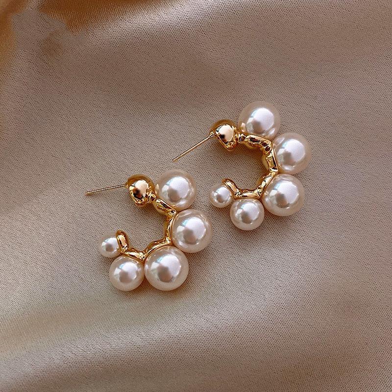 Perla | Elegant pearl earrings