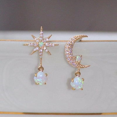 Flor | Moon and Star Earrings in Gold and Opal