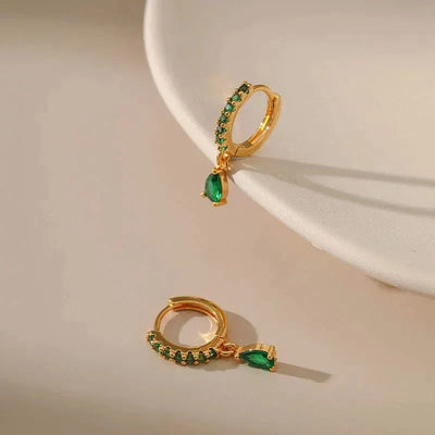 Penélope | Zirconia earrings with emerald in gold
