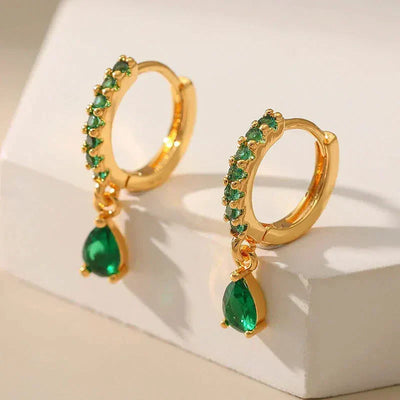 Penélope | Zirconia earrings with emerald in gold