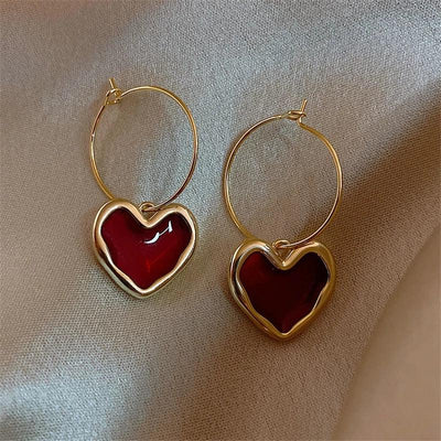 Sandra | Gold heart earrings