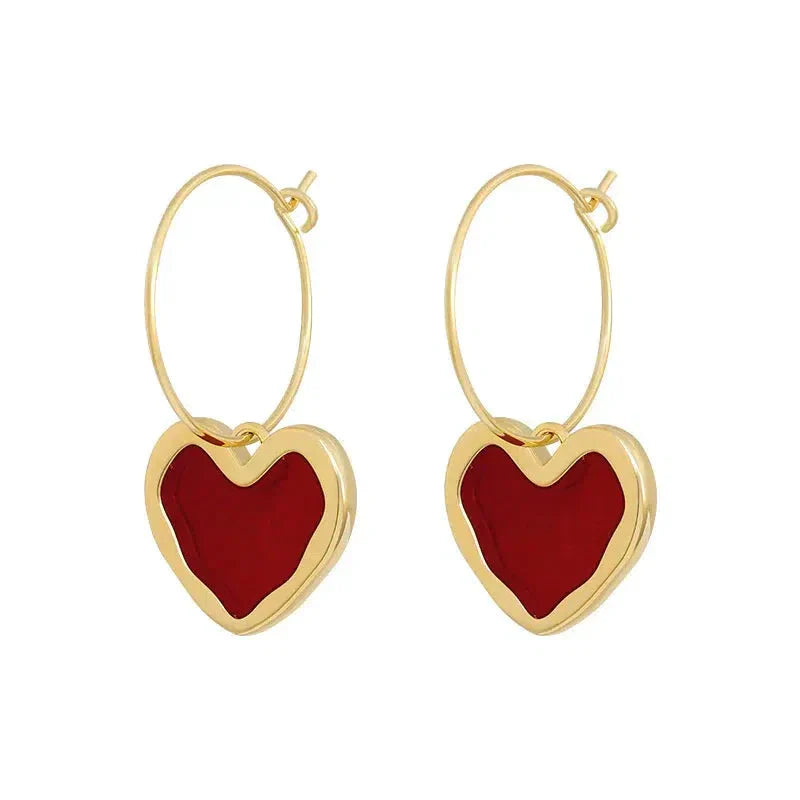 Sandra | Gold heart earrings