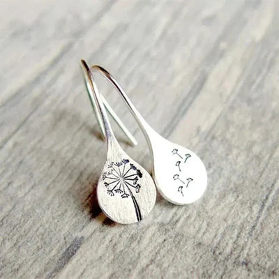 Petra | 925 silver dandelion leaf earrings