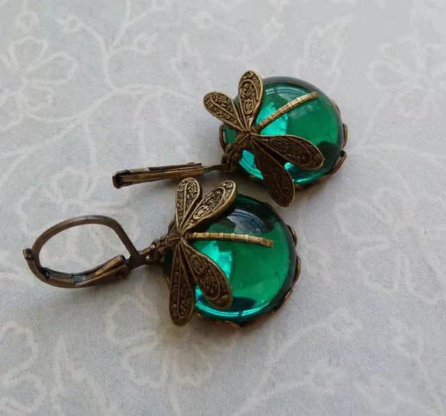 Dolores | Spherical dragonfly earrings in antique gold