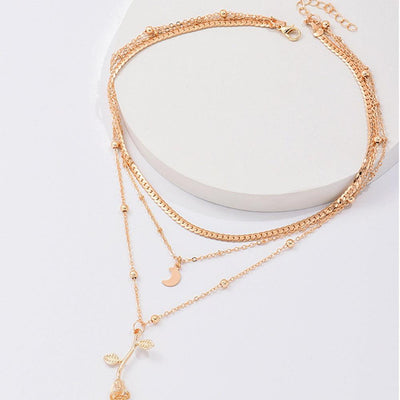 María Eugenia | Golden Rose Pendant Necklace