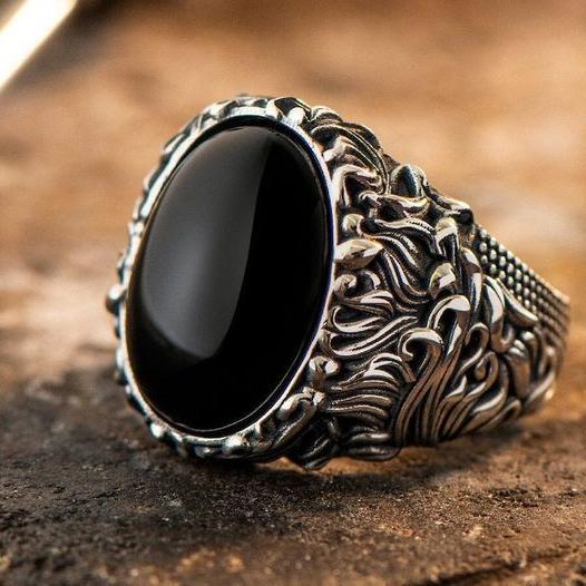 Wilhelmina | Dark Vintage Turkish Signet Ring