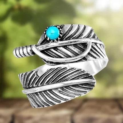 Sofía | Bohemian adjustable ring with turquoise feathers