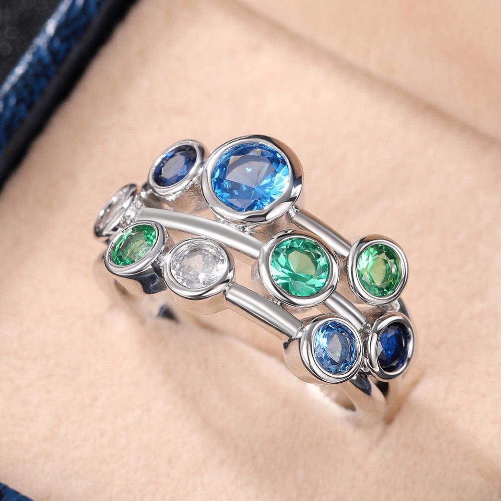 Luisa | Blue ring with vintage crystals