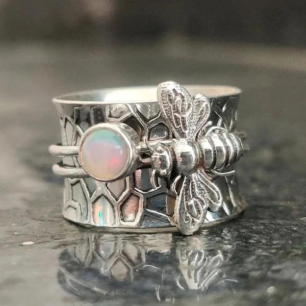 Lidia | Bee Gemstone Meditation Spinner Ring