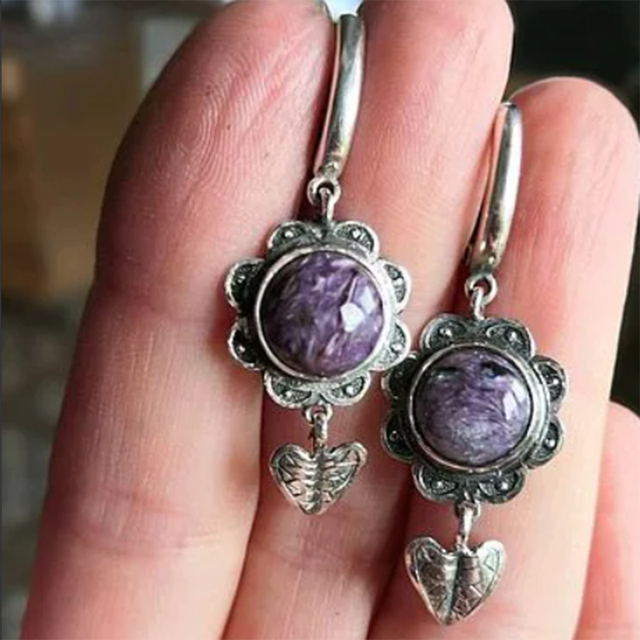 Samanta | Vintage earrings with purple stones