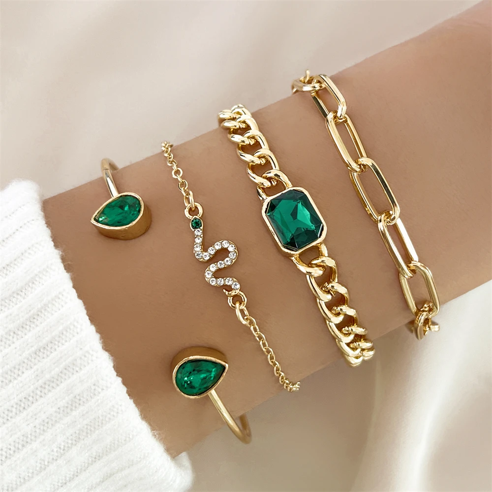 Laura | Pack of Bracelets with Green Crystals