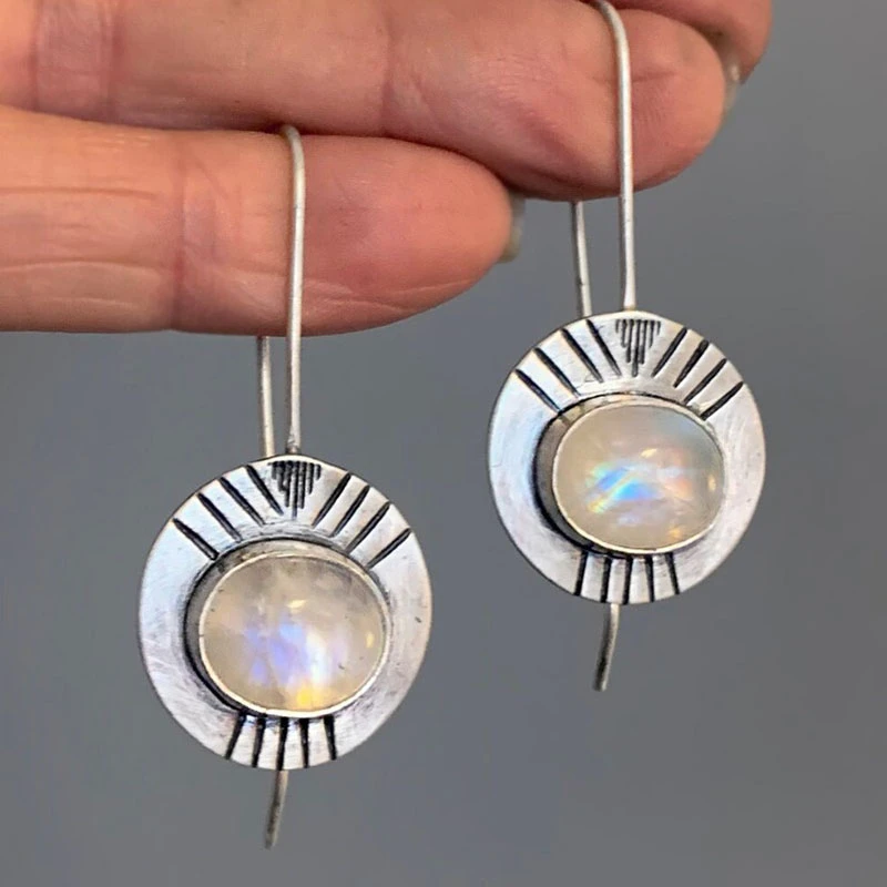 Violeta | Bohemian moonstone earrings