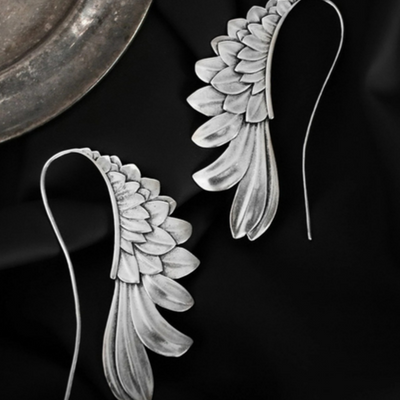 Maricarmen | Vintage winged silver earrings