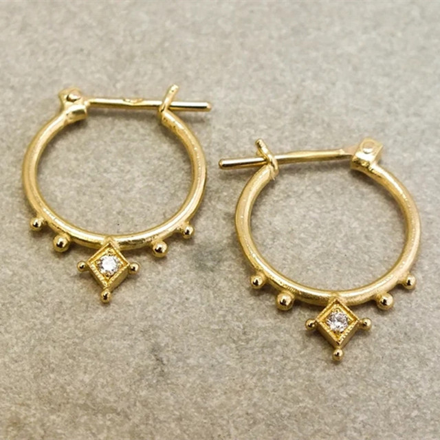 Mila | Vintage gold earrings with crystals