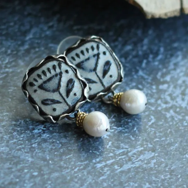 Salma | Hand-painted vintage beaded earrings