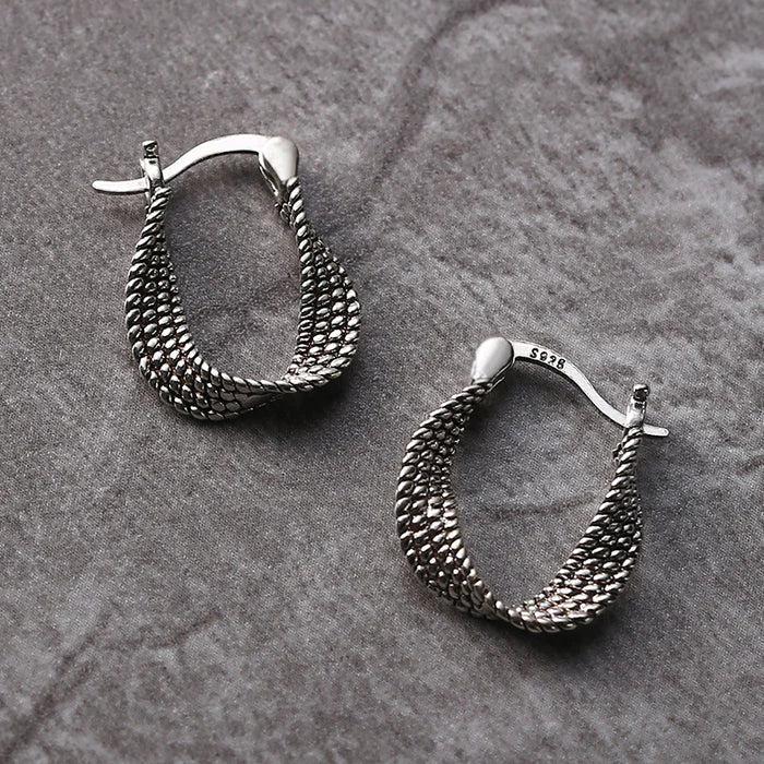 Genoveva | Vintage silver mesh earrings