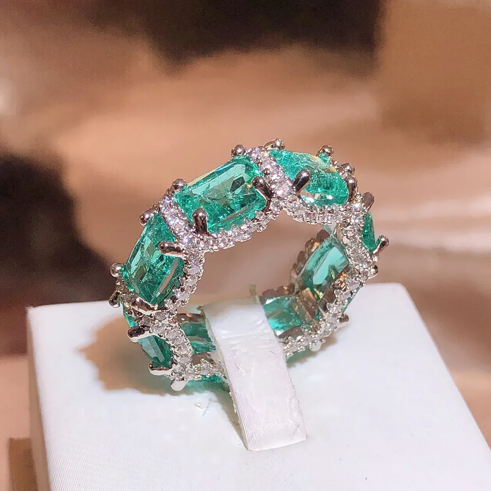Stella | Elegant turquoise crystal ring