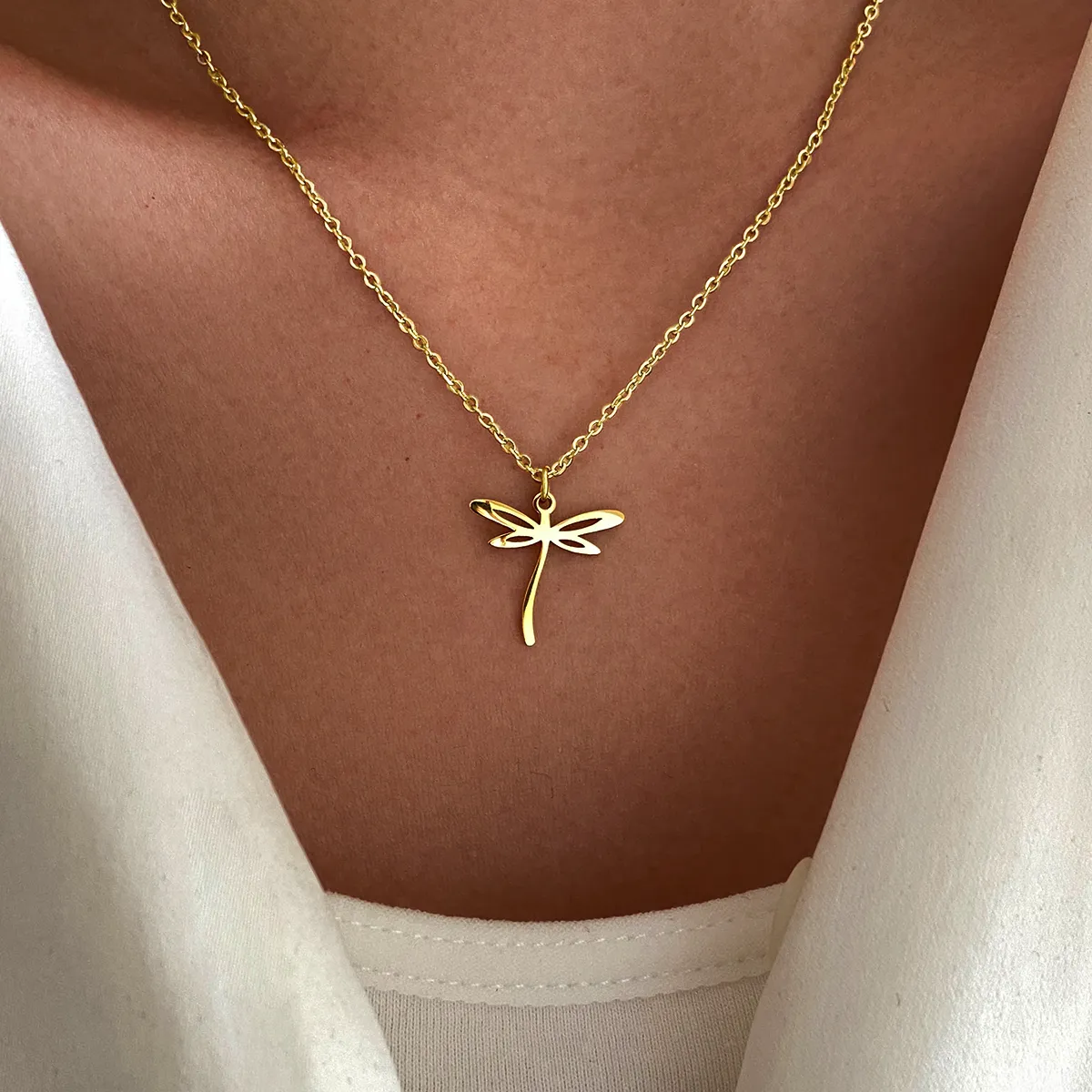 Sonia | Hollow Golden Dragonfly Necklace