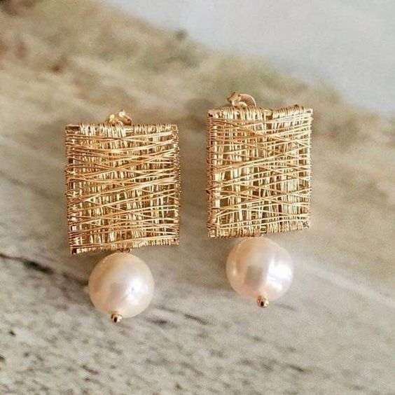 Karol | Vintage gold thread earrings with pearls