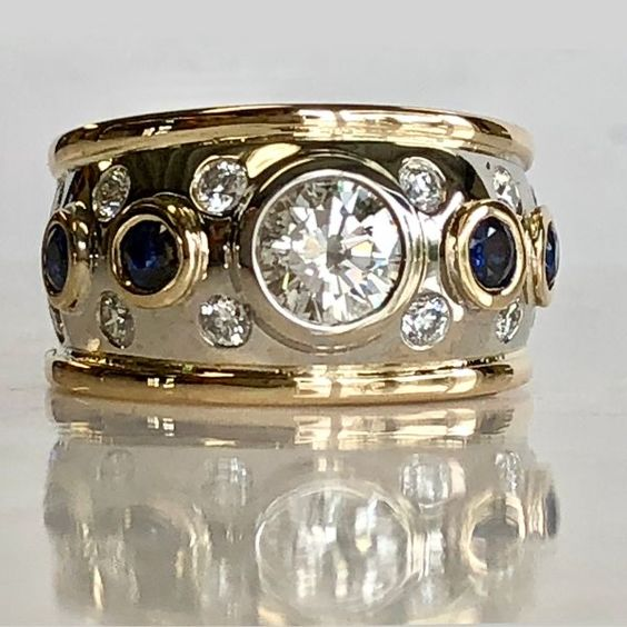 Janeth | Vintage gold-inlaid zircon ring