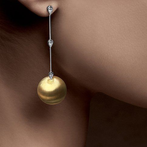Karen | Vintage golden sphere earrings