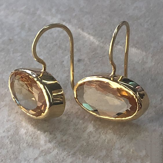 Camila | Vintage crystal earrings in gold