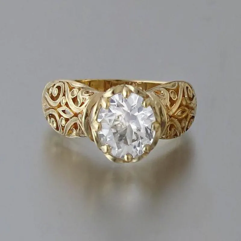 Ingrid | Golden zirconium ring